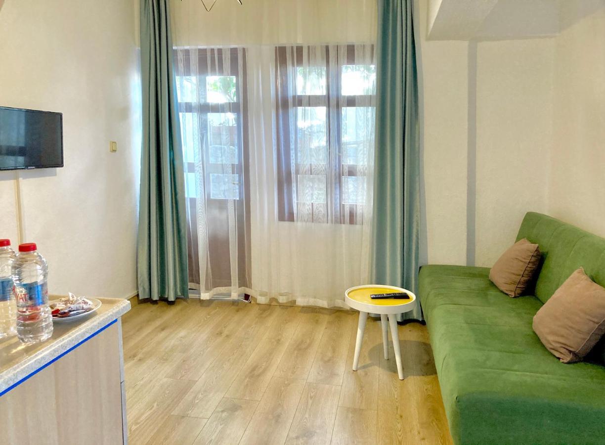 Aparthotel Amigo Apart Akyaka  Exterior foto